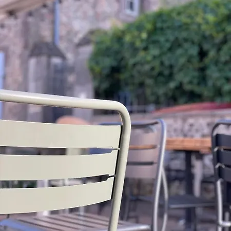 Le Petit Lore Апартаменты *